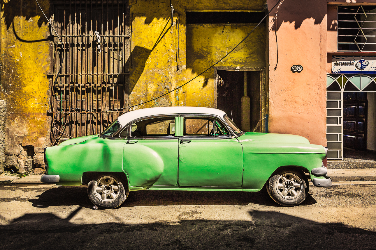 Cuba Cars wallart